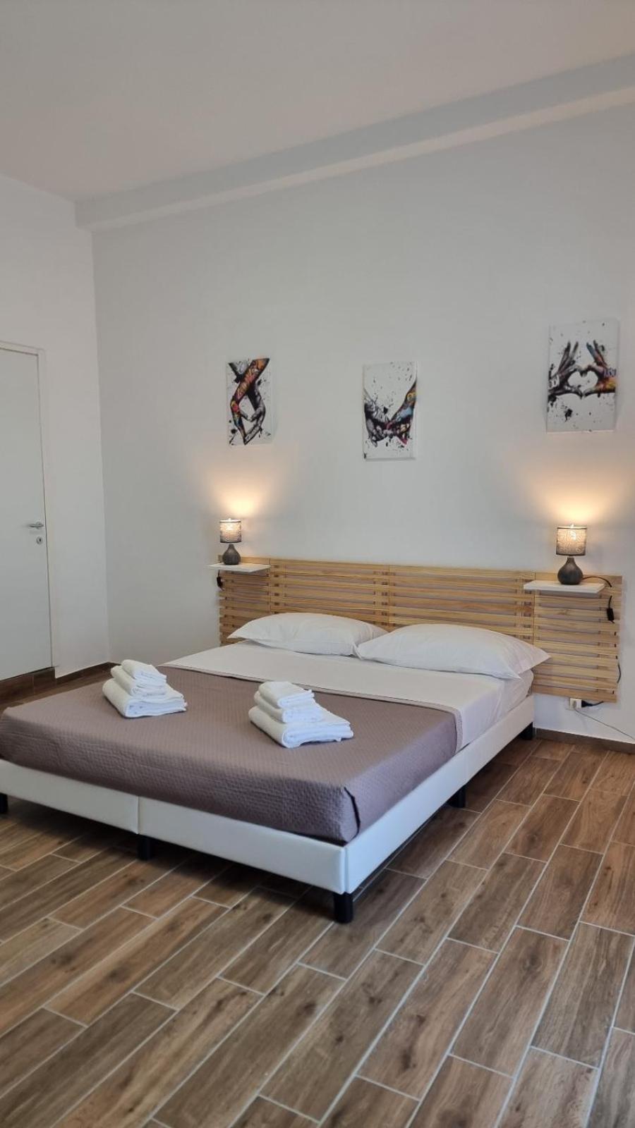 Fly Napoli Bed & Breakfast Exterior foto
